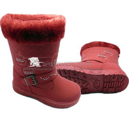 冬季保暖靴产业全览 从注塑雪地靴到大棉靴的批发指南