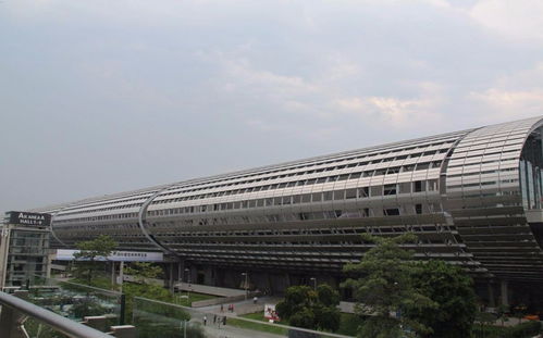 环翠镂空铝板工厂批发与鞋帽批发的跨界联动 装饰建材与时尚产业的协同发展